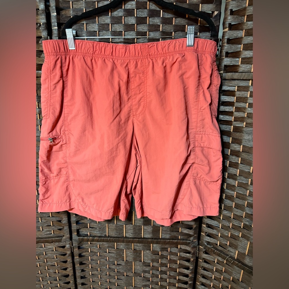 Columbia Men’s Omni-Shade Backcast Water Shorts Coral Red XL 9”